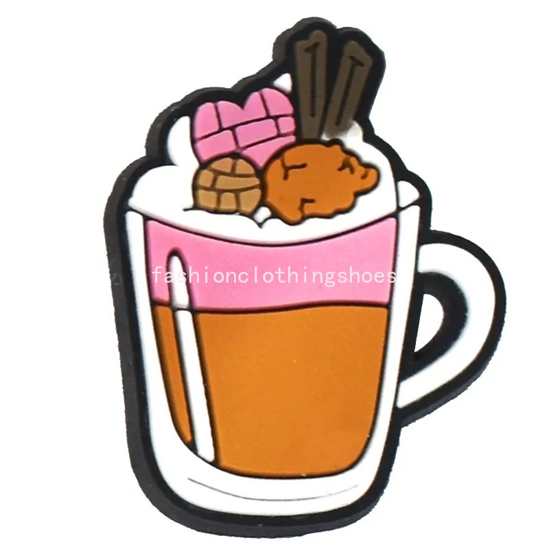 Kız Icecream Kahve Sütü Çay Taklemleri Anime Charms Toptan Çocukluk Anıları Komik Hediye Karikatür Takımları Ayakkabı Aksesuarları PVC Dekorasyon Toka Yumuşak Kauçuk