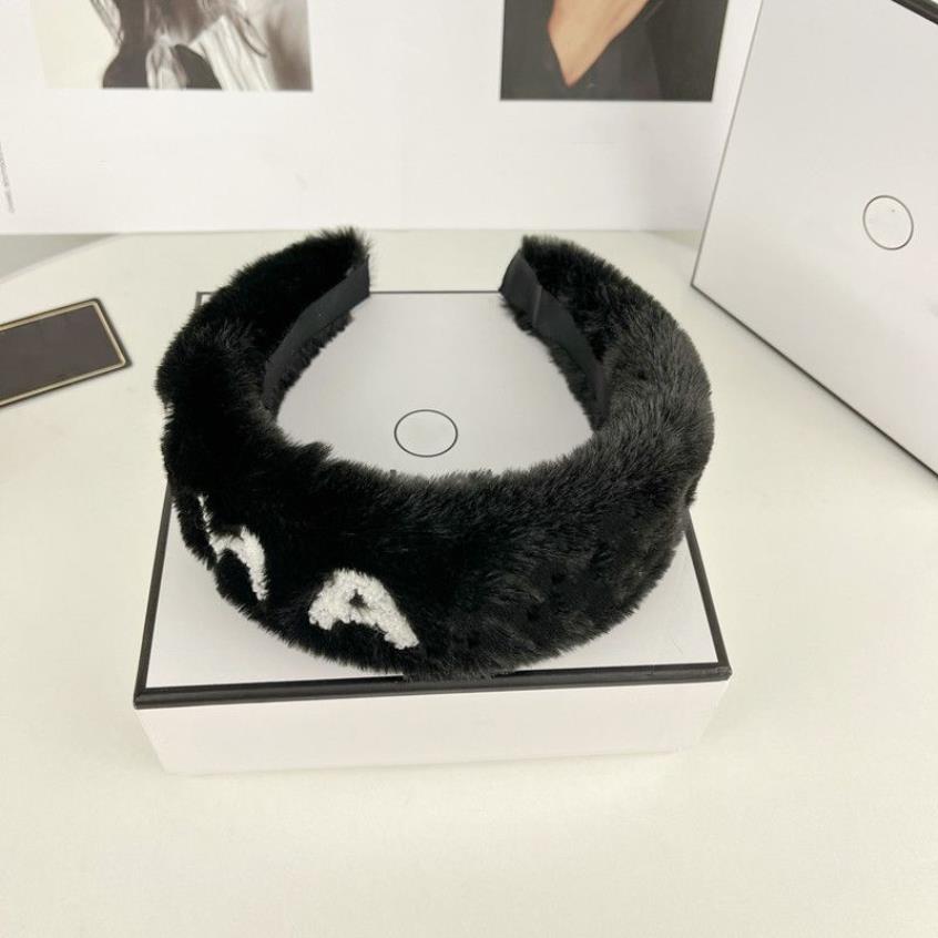 ボックスCレター付きデザイナーfur headbands for women girl 2022冬の新しい贅沢ウール冬ヘッドバンド屋外ヘアバンドヘッドラップBla307g