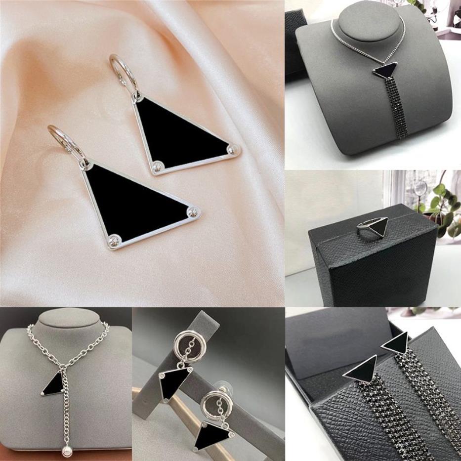 Chic Triangle Letter Necklace Designer Tassel Chain Necklace Earrings Women Hip Hop Triangles Eardrops With Stamps Girl Cool Punk 3081