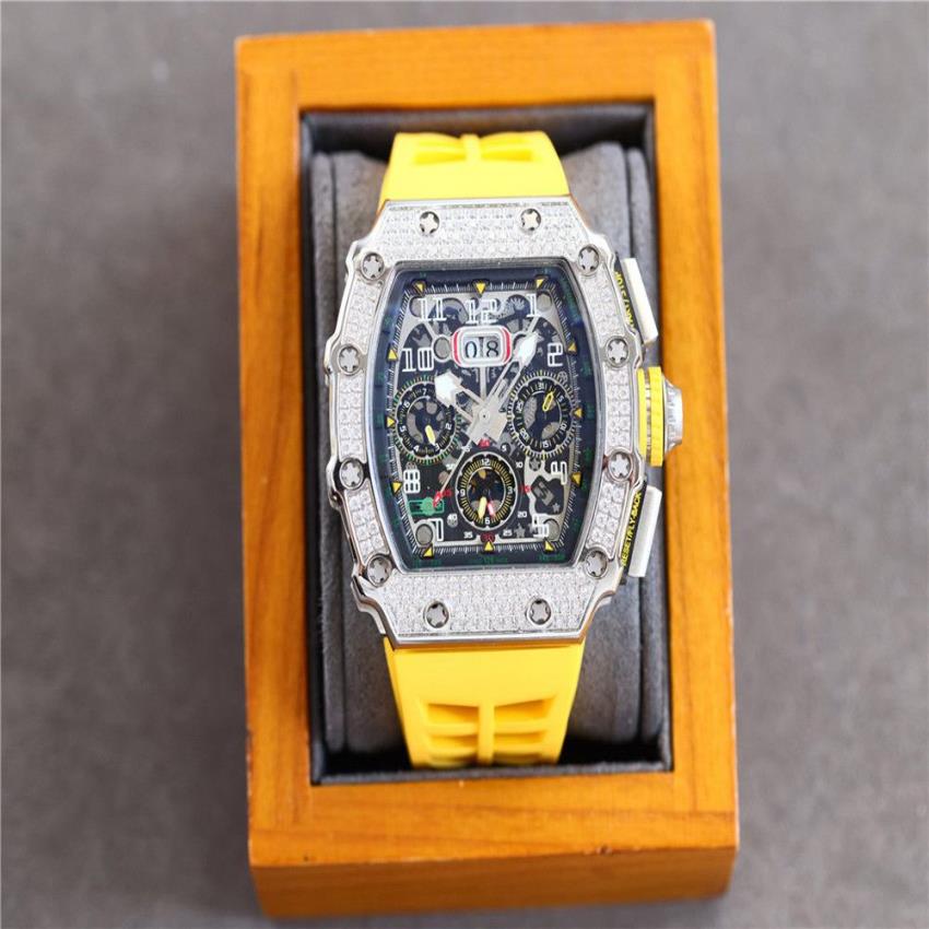 Nieuwe luxe herenhorloges Mode Iced Out Automatisch horloge 316L roestvrijstalen behuizing Rubberen band285j
