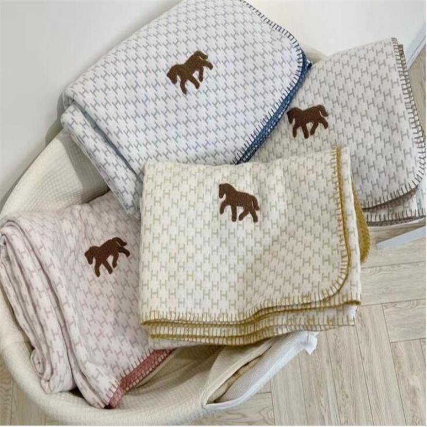 Luxe designer pony Plaid patroon dekens voor pasgeboren baby kinderen hoge kwaliteit katoenen sjaal deken maat 100 150 cm warm Christ211U