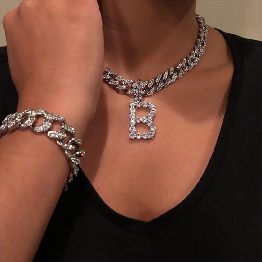 Stonefans Rhinestone Cuban Link Initial Letter Necklace Chocker för Women Tennis 26 Alfabethalsband Pendantsmycken Hela C0286J