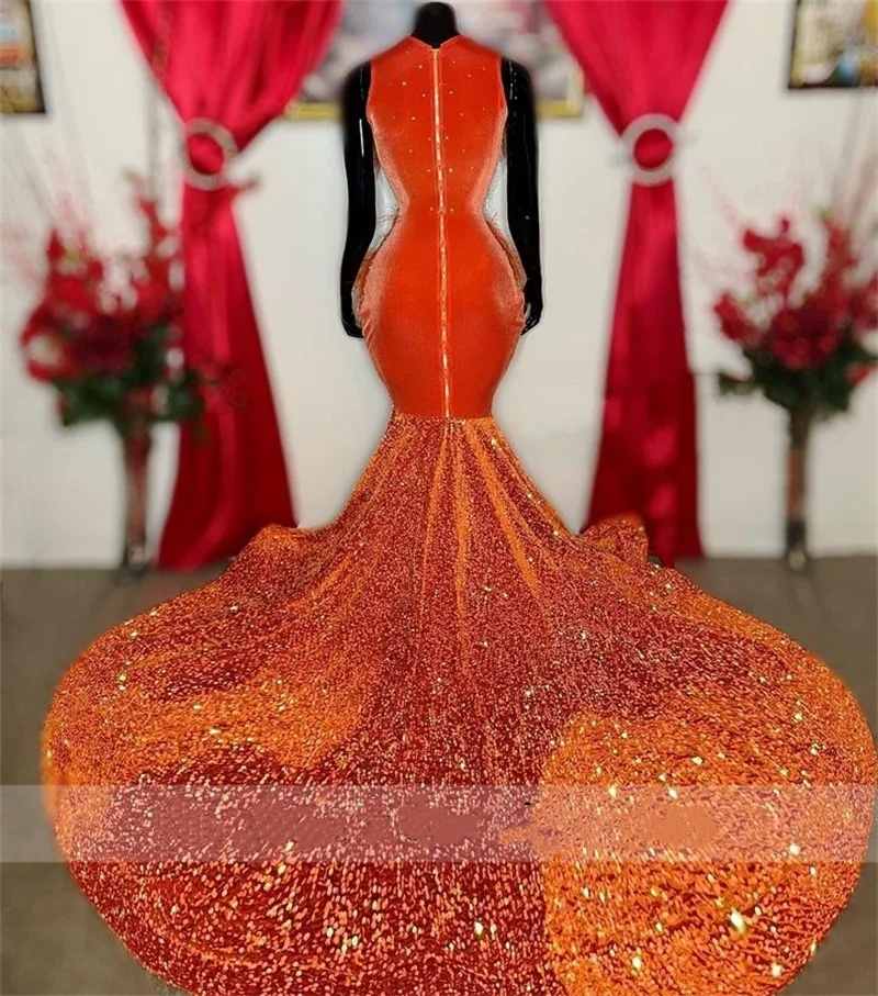 New Arrival 2024 Orange Crystal Prom Dresses Sheer Neck Evening Gowns Diamonds Rhinestones Feathers Birthday Party Dress Robes