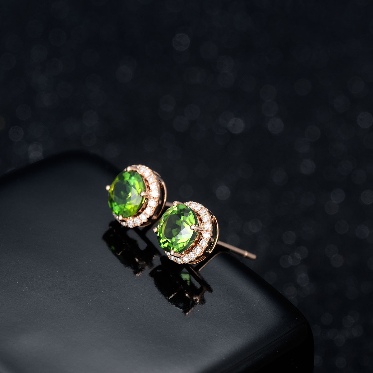 Kvinnliga smyckenörhängen Studs Green Crystal Zircon Diamond Rose Gold Plated Earrings Studs Student Birthday Present