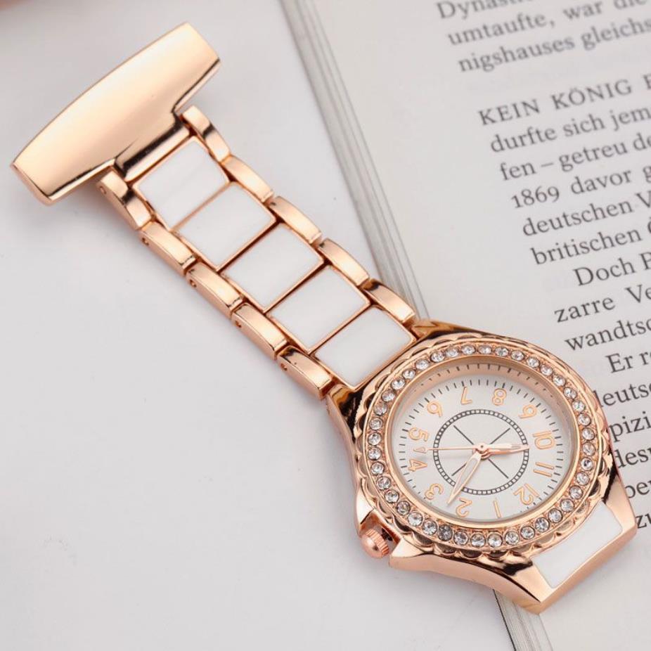 Mody Crystal Rose Gold Clip-On Pocket Watch Analogowa broszka Elegancka stalowa kobiety Mężczyźni Kwarc Luksusowe pielęgniarki Watch Fob Gifts3199
