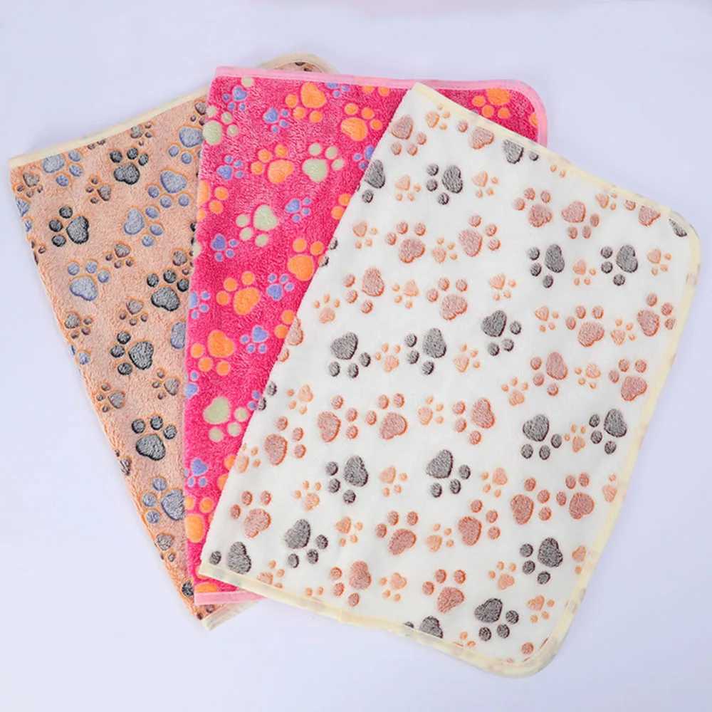 Dog Apparel Pet Dog Bed Blanket Soft Fleece Cat Cushion Blanket Towel Winter Warm Paw Print Puppy Dog Sleeping Cover Blanket For Dog Cat Mat