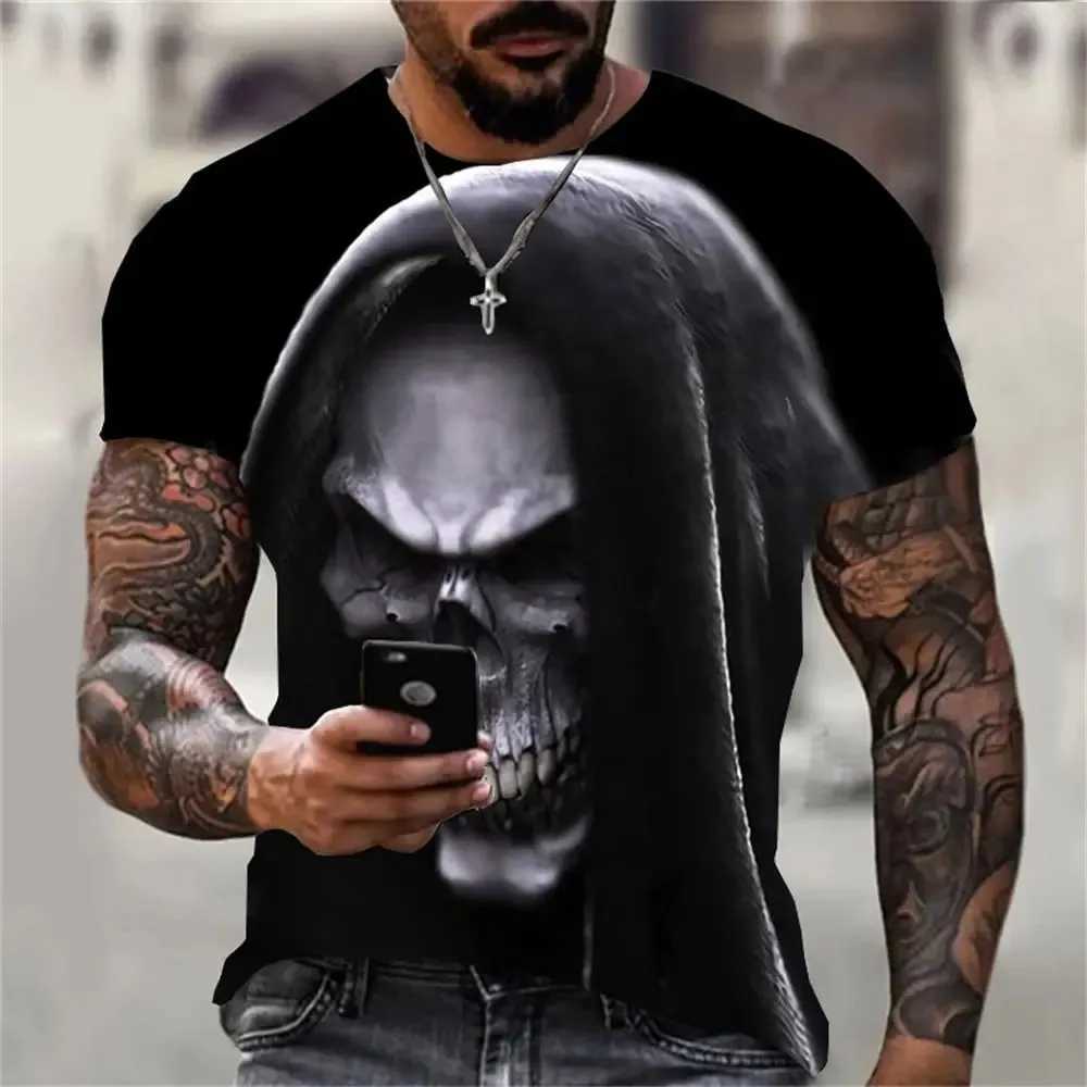 T-shirt da uomo estive Nuove magliette da uomo girocollo T-shirt 3d teschio con stampa grafica T-shirt manica corta moda casual sciolto Abbigliamento uomo Q240130