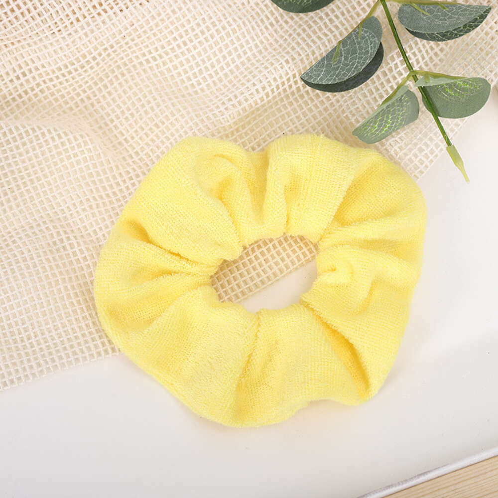 Nouvelle serviette en tissu absorbant en peluche cochon, corde de lavage du visage, boucle de sport, accessoires pour cheveux, couvre-chef imprimé