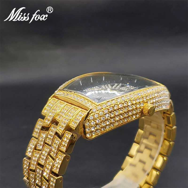 Altri orologi Orologi da uomo grandi Orologi da polso al quarzo originali di lusso in oro orologi da polso grandi da uomo con diamanti zirconi ghiacciati Nuovo Dropshipping J240131