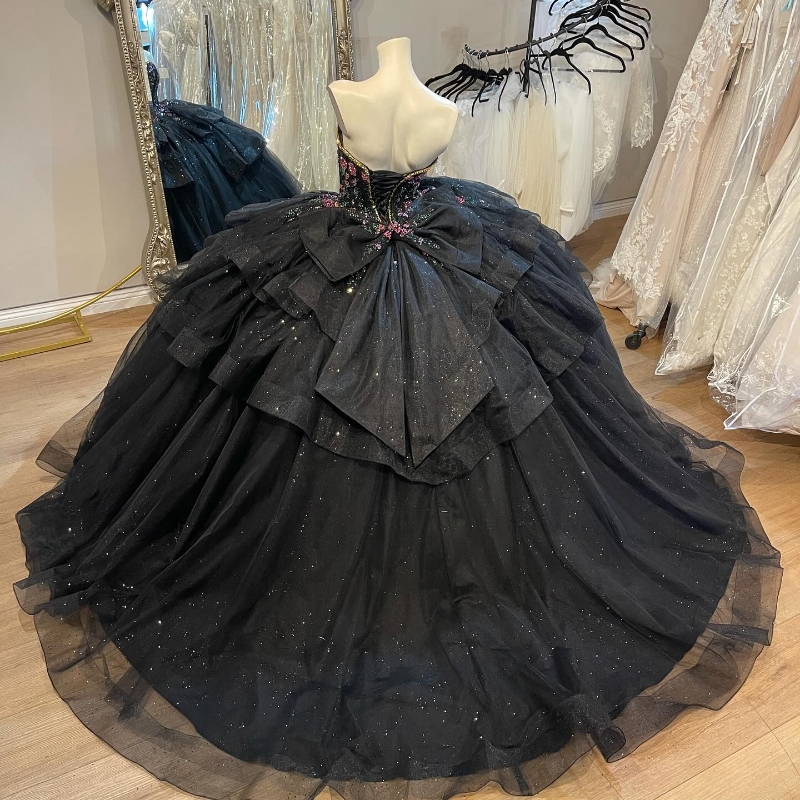 Sparkly Black Quinceanera Dress 2024 Ball Gown Appliques Beading Sequins Tull Tiered Puffy Skirt Sweet 16 Dress Vestidos De 15 Anos