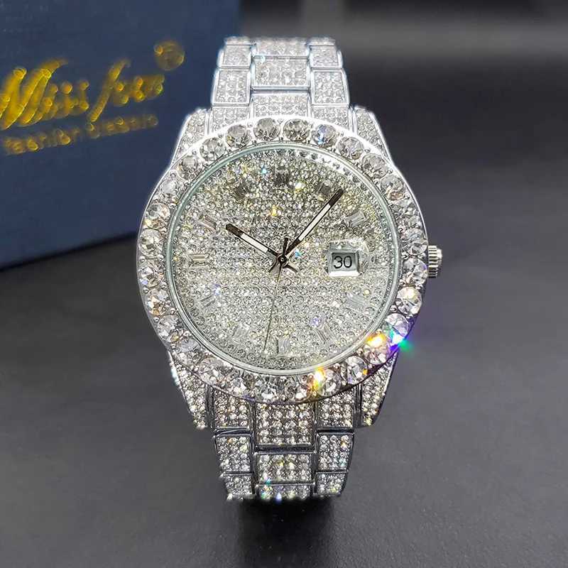 Autres montres Hommes de luxe Montre Bling Big Diamond Montres à quartz Homme Hip Hop Rock Élégant Calendrier étanche Montres-bracelets Dropshipping J240131