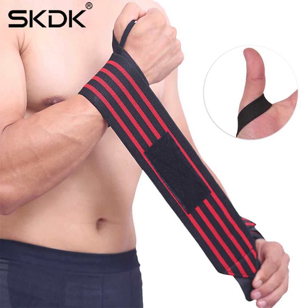 Handledsstöd SKDK Professional Nylon Wrist Band Fitness Gym Wraps för kraftlyftning Vikt Lyft Styrka Training handledsstödstöd YQ240131