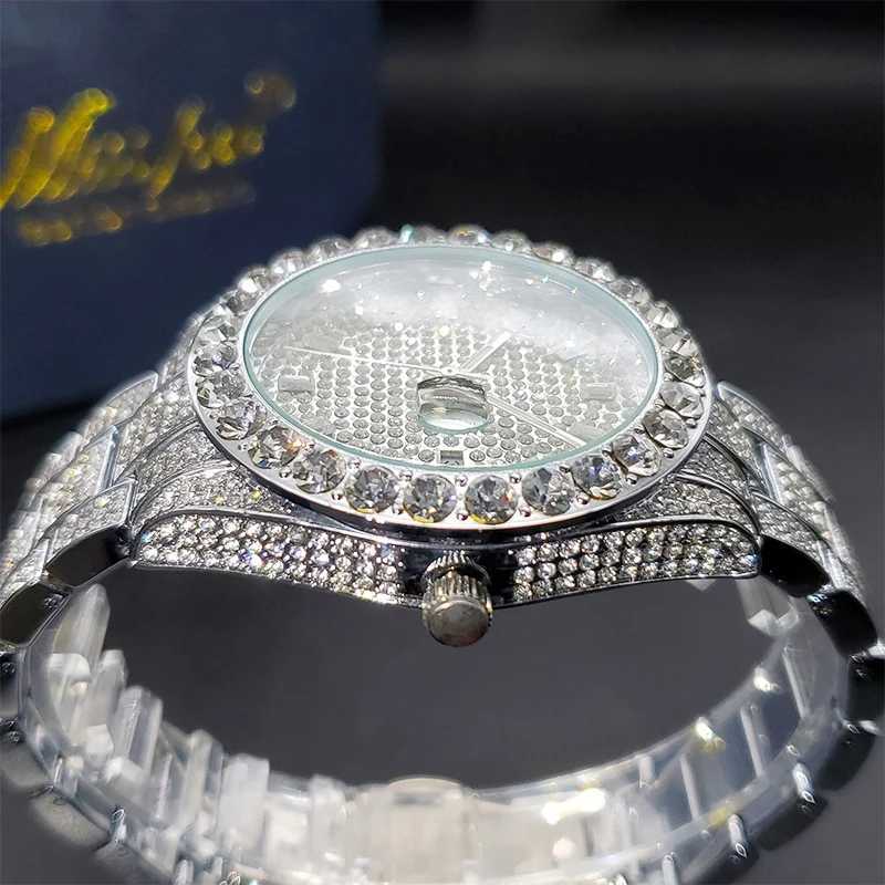 Autres montres Hommes de luxe Montre Bling Big Diamond Montres à quartz Homme Hip Hop Rock Élégant Calendrier étanche Montres-bracelets Dropshipping J240131