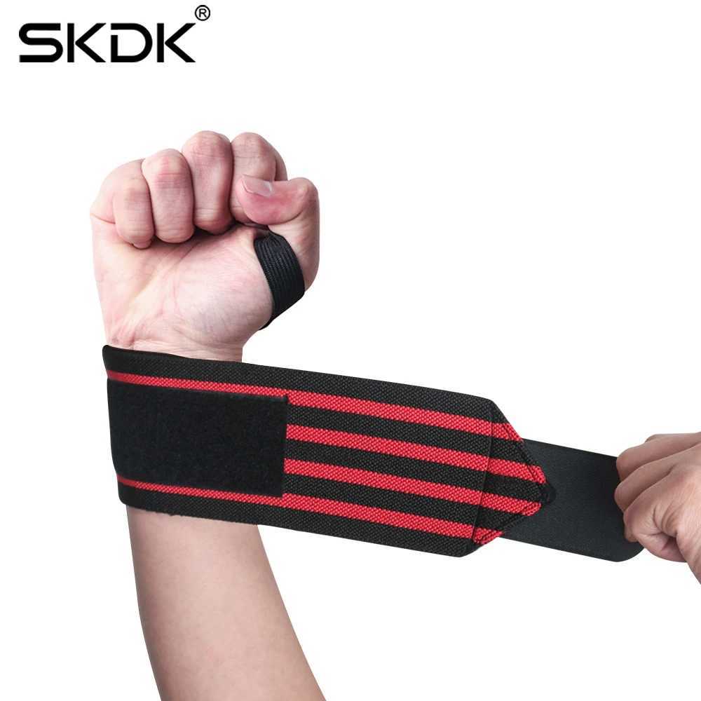 Handledsstöd SKDK Professional Nylon Wrist Band Fitness Gym Wraps för kraftlyftning Vikt Lyft Styrka Training handledsstödstöd YQ240131