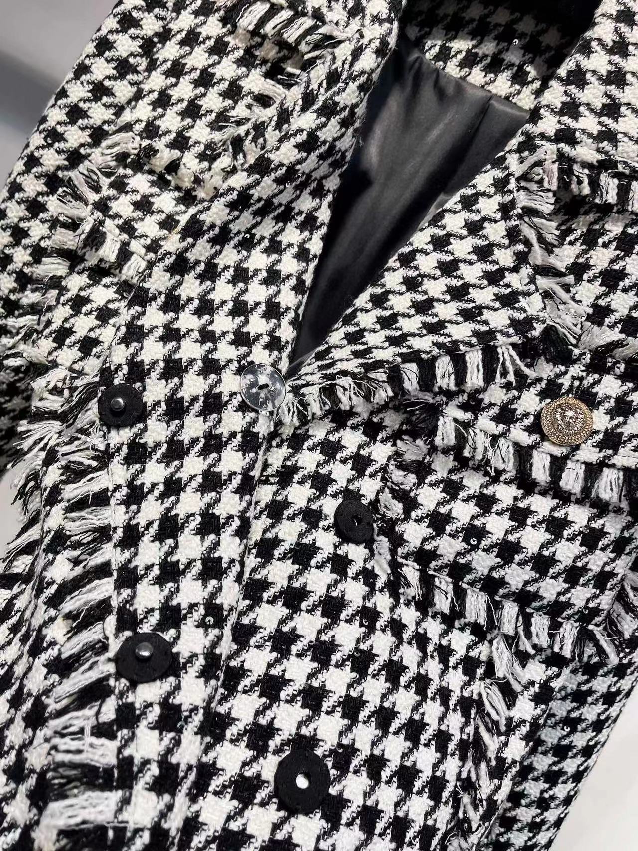ヴィナッジブラックラップネック長袖格子縞のボタン女性コートデザイナーシングルボタンポケットロングジャケット30118