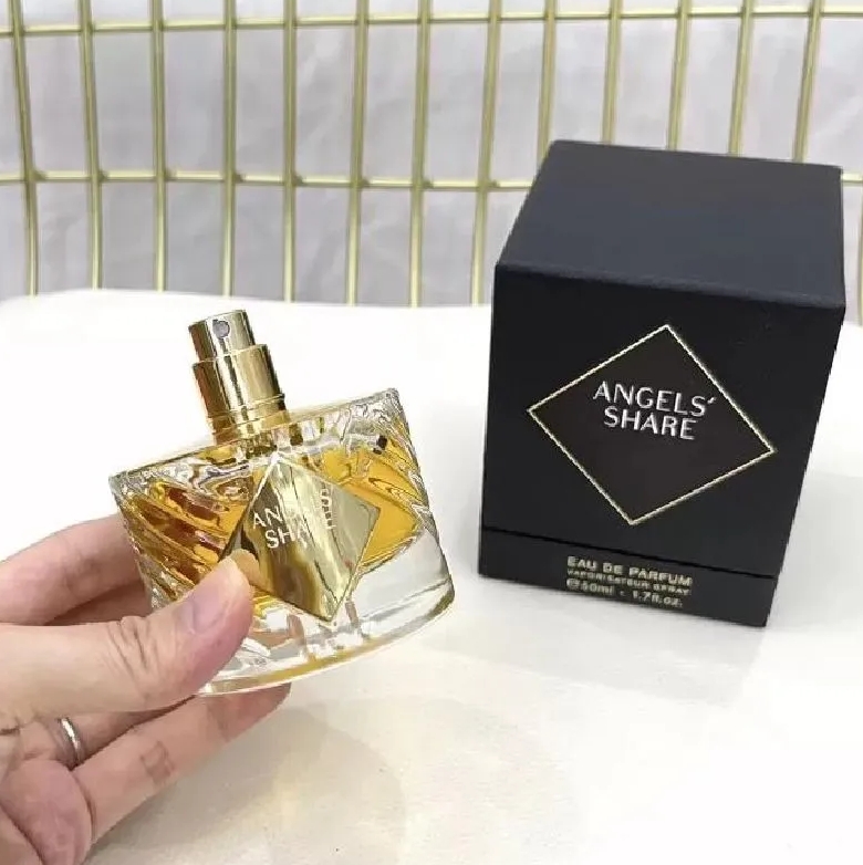 Lüksler Tasarımcı Köln Parfüm Kadınlar için Lady Girls Kilan Rose Buz üzerinde 50ml Apple Brendi Açıları Paylaş Parfum İyi Kız Gitti Kötü Sprey Büyüleyici Koku