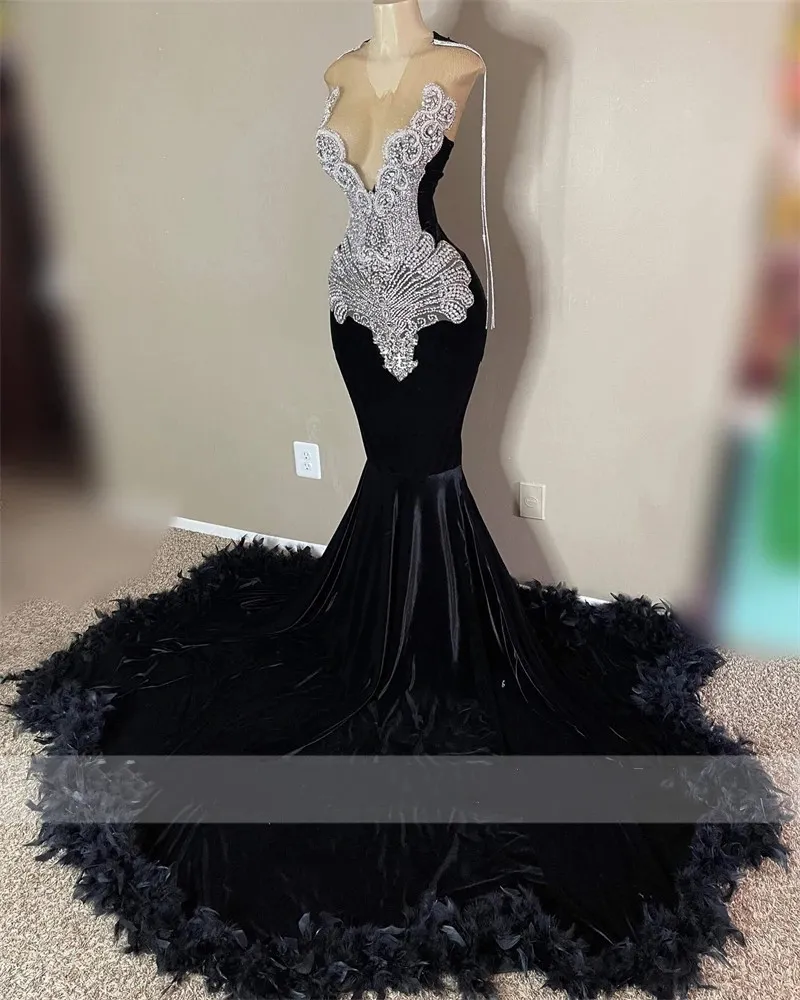 Black Velvet Sheer O Neck Long Prom Dress For Black Girls 2023 Beaded Crystal Birthday Party Dresses Feathers Mermaid Evening Gown Tassel