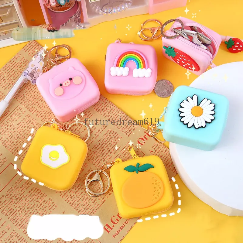 Coin Purses Bag Keychains Silicone Wallet Key Chains Rings Fashion Animal Rabbit Dog Daisy Flower Rainbow Strawberry Orange Egg Keyrings Accessories