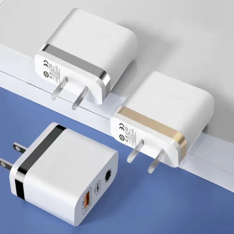 PD 20W USBタイプC充電器高速充電20W 2.4A SAMSUNG S24 S23 A15 iPhone Xiaomi Travel Wall Phone Charging Adapter