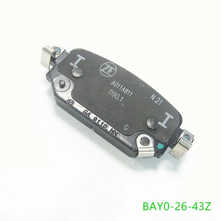 자동차 브레이크 시스템 Bay0-26-43Z Mazda 3 Axela16-19 전자식 핸드 브레이크 용 원래 품질 후면 브레이크 패드 세트