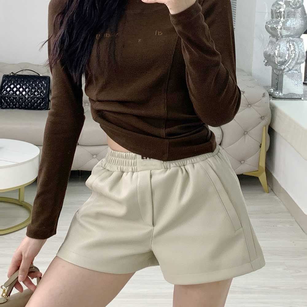 Designer Women's Shorts Embroidery Letter Elastic Waist Design Fashionable Versatile Spring Summer Women's Cute Style Leather Shorts