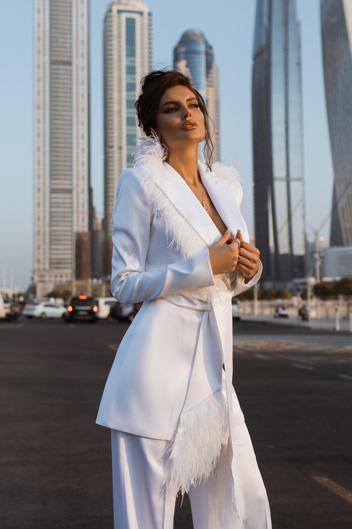 White Feather Women Pants Suits Slim Fit Fashion Show Ladies Blazer Jacket Guest Wear With Sashes