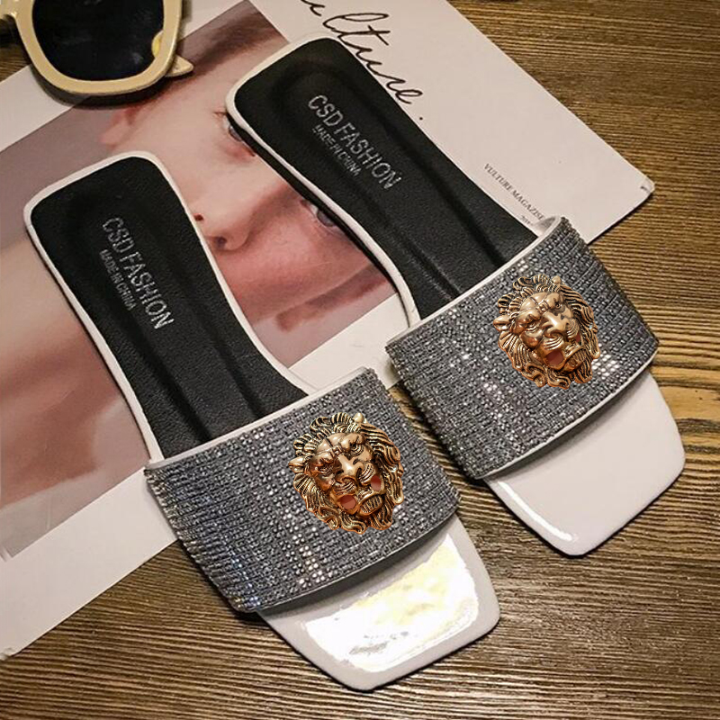 Pantofole di diamanti di lusso da donna indossano infradito da spiaggia alla moda con fondo piatto e rete rossa con strass T1