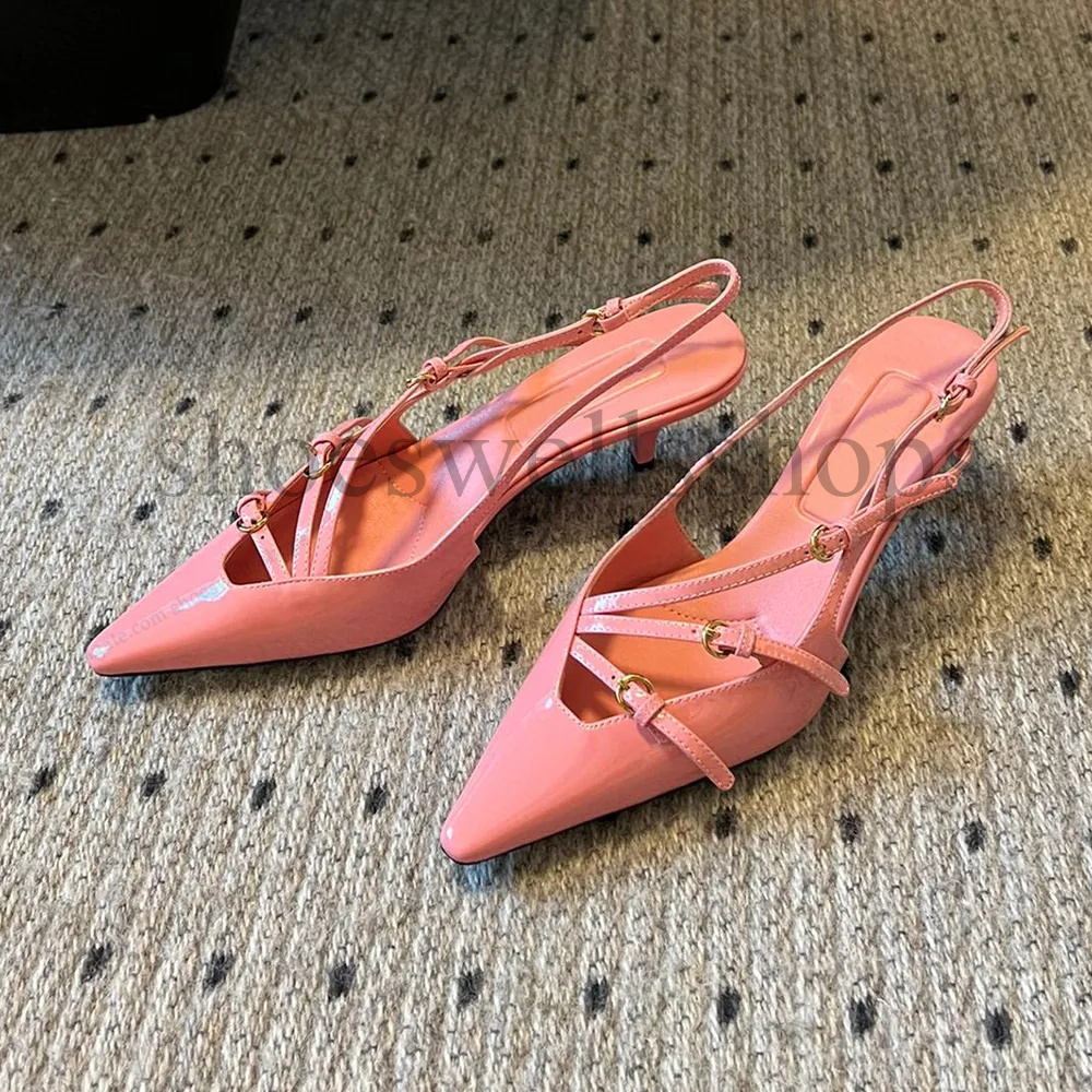 Projektant miui wysokie obcasy patentowe skórzane pompki slingback metalowe sandały z klamry sandały kociakowe obcasy luksusowe luksusowe buty na imprezie wieczorne palec u stóp