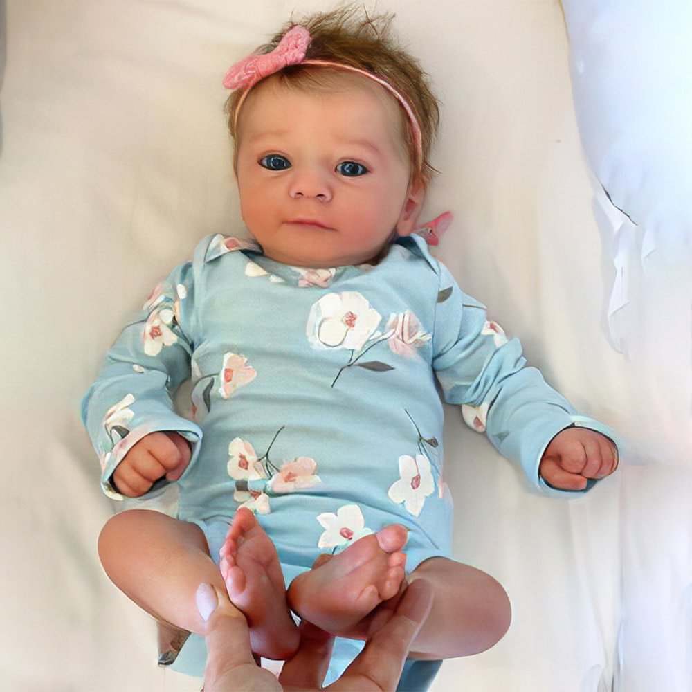 19 tum realistiska livliga förtjusande ögon öppnade återfödda nyfödda dockflickor med namnet Sum med blå ögon och baby napp