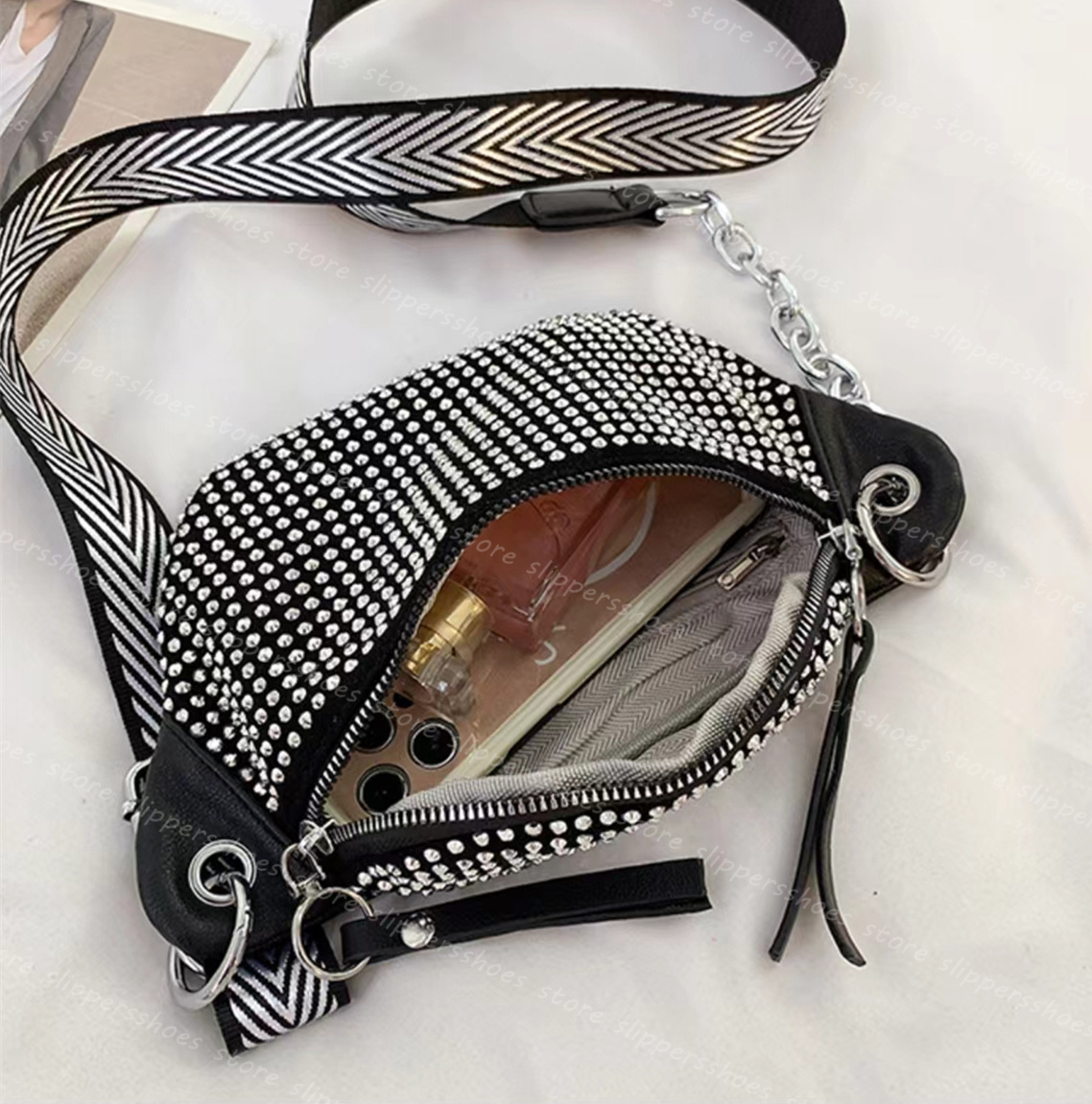 Projektantka mody TABS MARKA Fanny Pack Diamond Studded Women Pasek Wszechstronny klatka piersiowa Luksusowy projektant Crossbody Modna torebka pojedynczych ramię