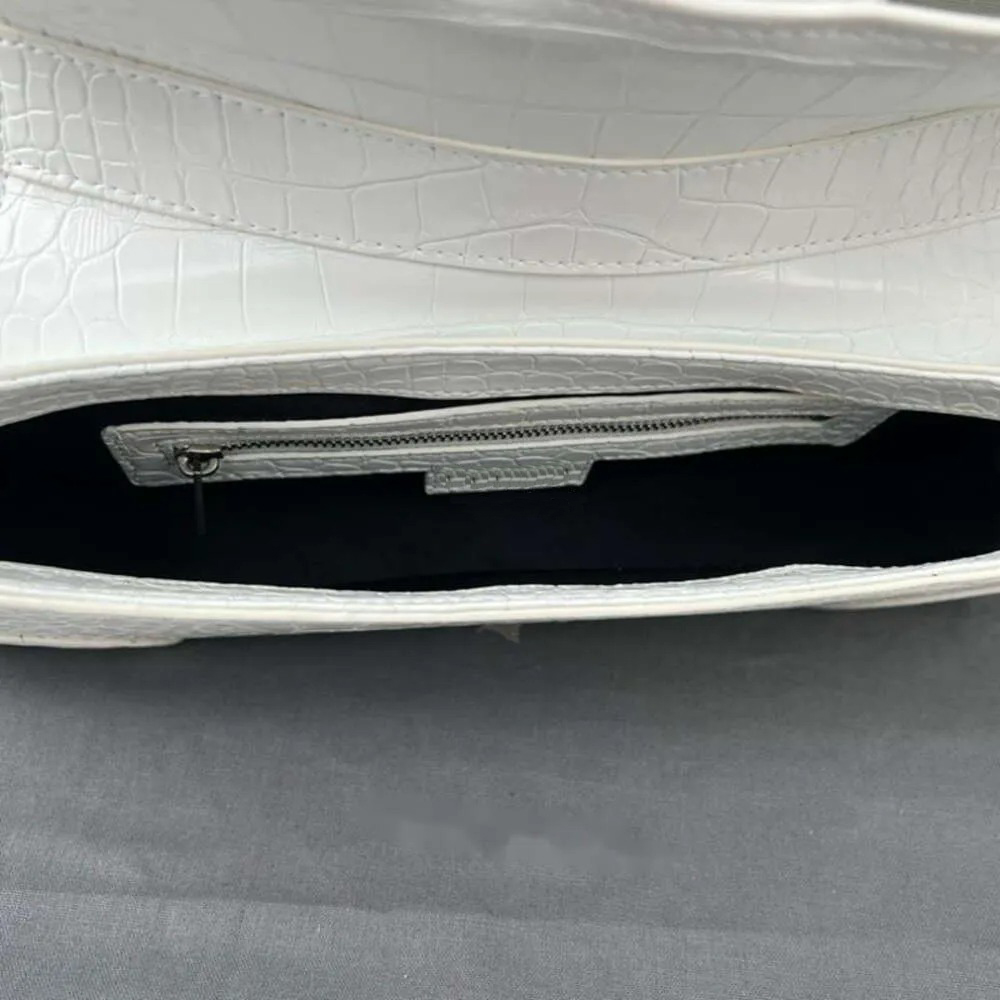 Designer-Baguette-Tasche aus Krokodilleder für Damen, Umhängetasche, Designer-Taschen, klassische Freizeit-Ketten-Umhängetasche, Luxus-Flip-Modetaschen