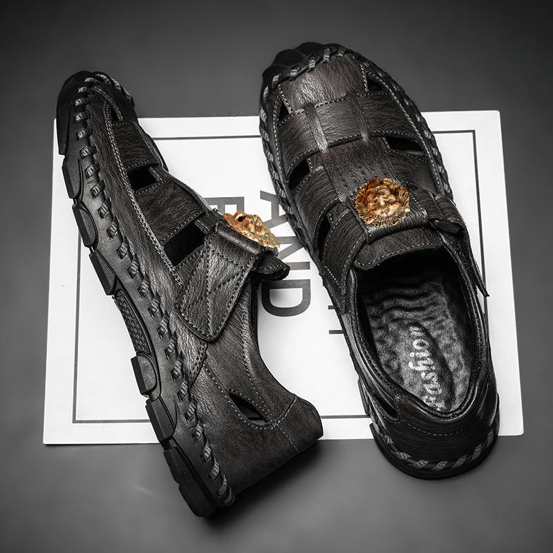 New luxury leisure baotou leather hole lazy man slip-on men's beach shoes Brand Luxury Slippers T48