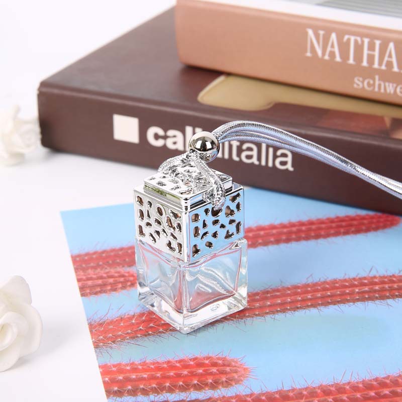 Square Shape Glass Car Perfume Bottles Pendant 6ml Perfume Empty Hanging Car Diffuser Bottle With Wooden Cap Interior Accessory HZ132