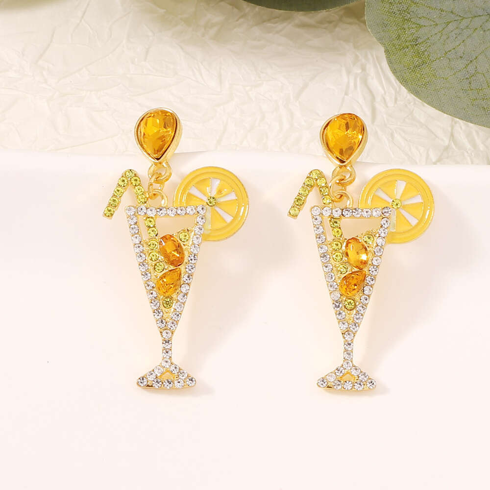 Kreativa tillbehör för juice svans koppar vinflaska formade smycken flicka och örhängen