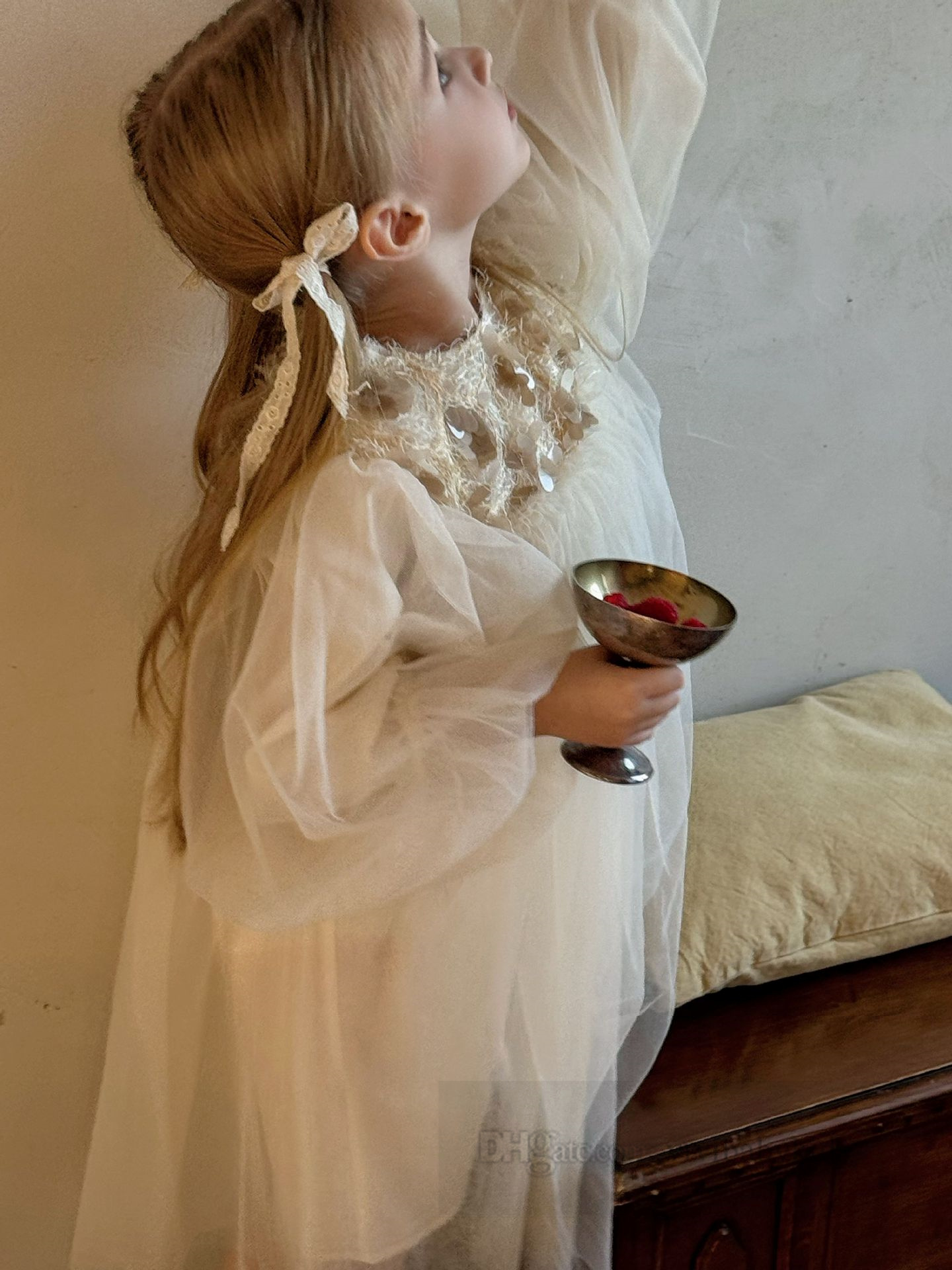 Детские платья принцессы с блестками и перьями, кружевное марлевое платье с пышными рукавами для девочек, весна 2024, детская одежда для дня рождения, Z6972