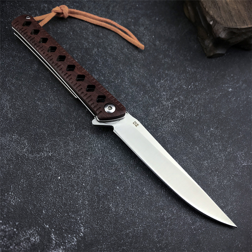 Taktiskt trähandtag 8CR13MOV/DAMASCUS STÅL BLADE Fold Knife Outdoor Self Defense Hunting Vandring Everyday Carry Pocket Knives BM 535 3300 UT 85