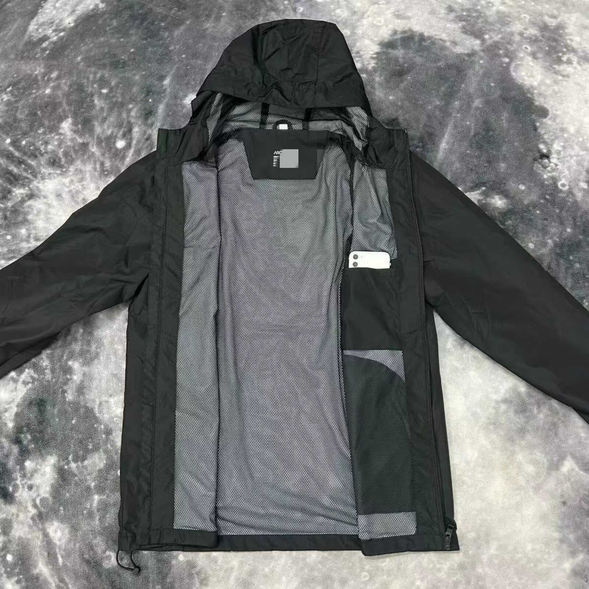 Extérieur Hardshell Dragon Limited mâle femelle imperméable broderie alpinisme lâche à capuche populaire explosifeayf