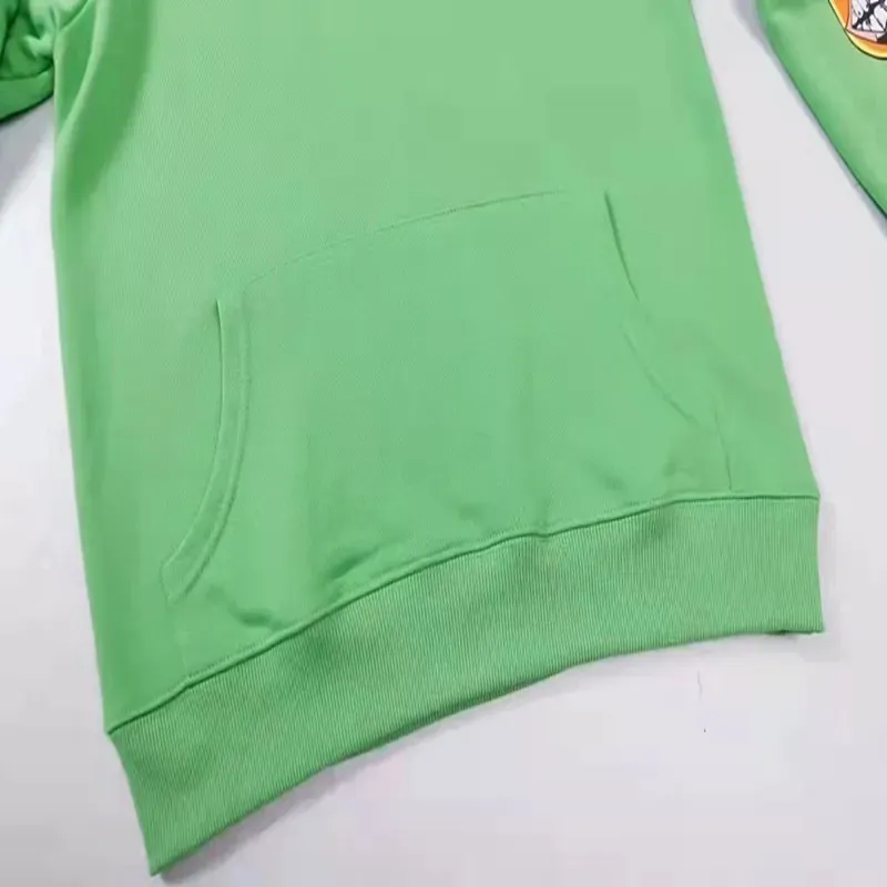 felpa con cappuccio da uomo moda sport casual stampa di lettere verde graffiti donna strada marca cotone giacca allentata maglione da uomo hip hop sticke