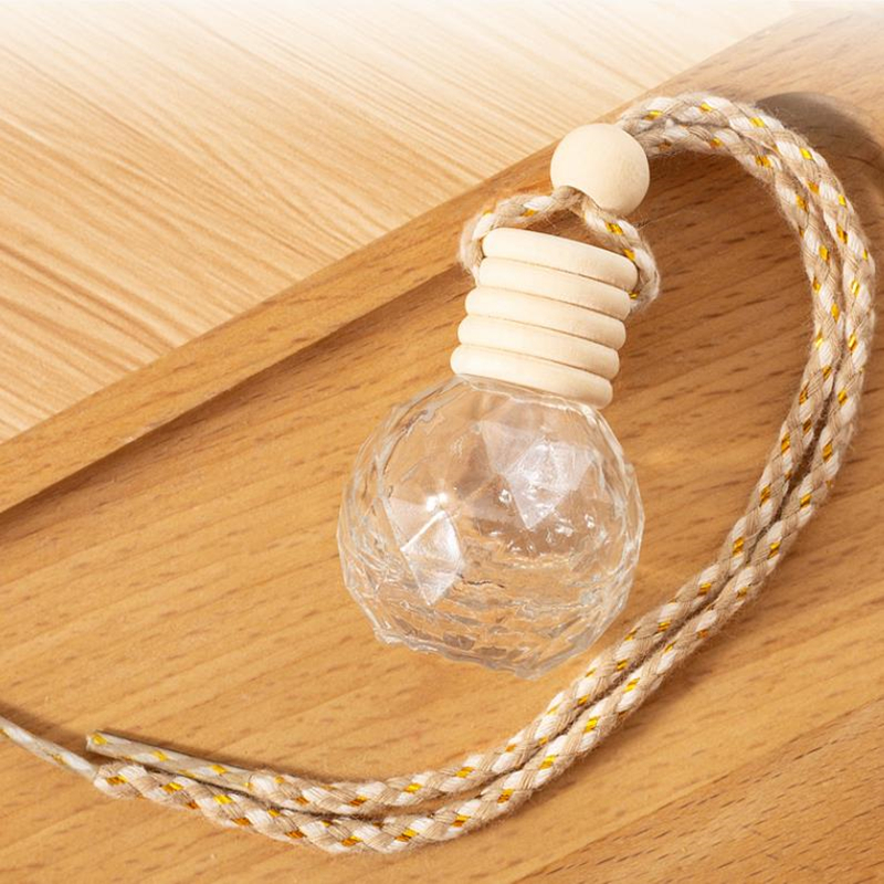 10ml Empty Car Air Freshener Pendant Perfume Glass Bottle With Wooden Caps Refillable Car Essential Oil Diffuser Bottle