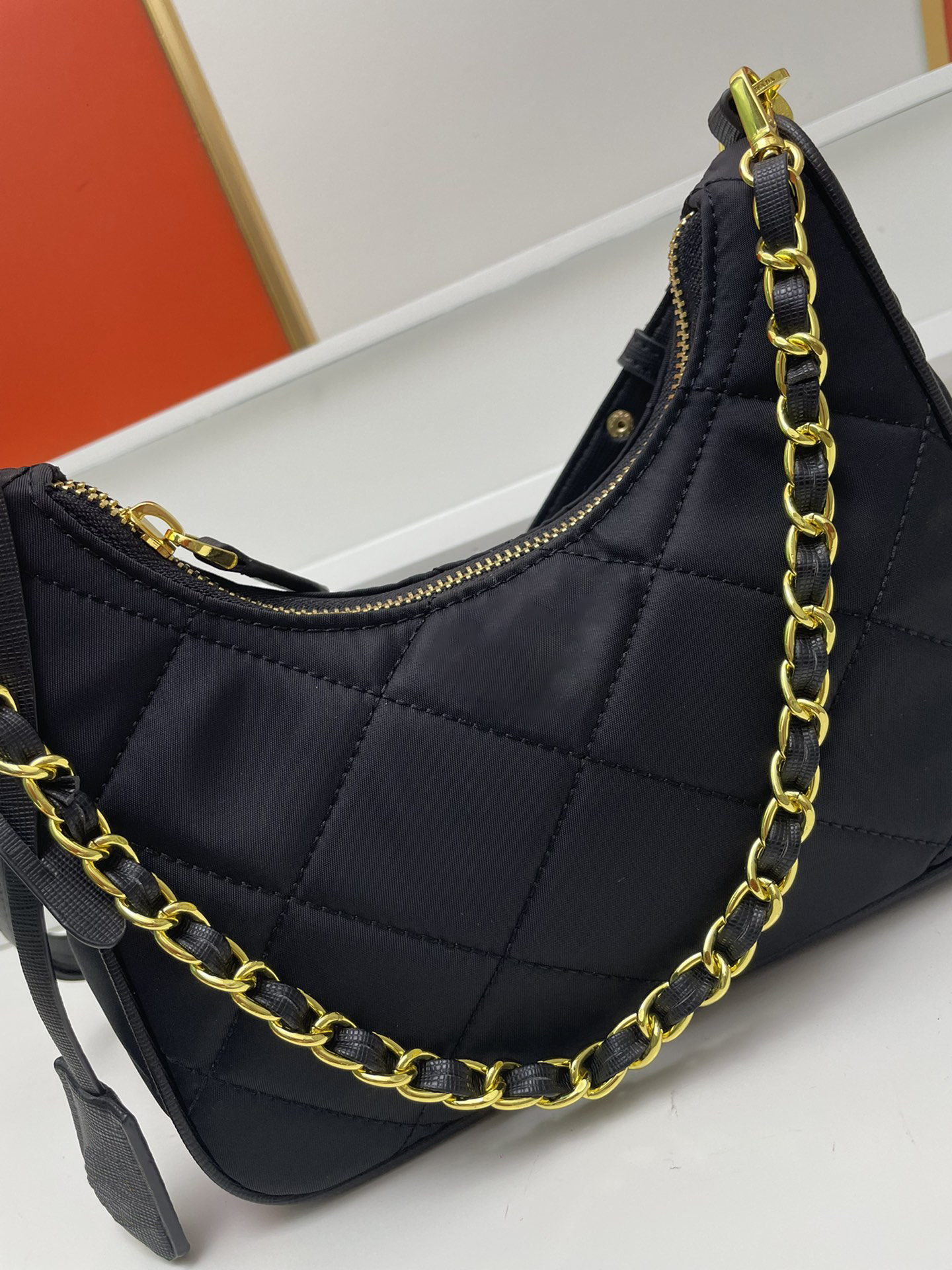 Sac de créateur de haute qualité Sac à bandoulière pour femme Sac à main Hobo en nylon Mode Tout-en-un Sac sous les bras Sac à bandoulière Sac à main fait à la main en gros