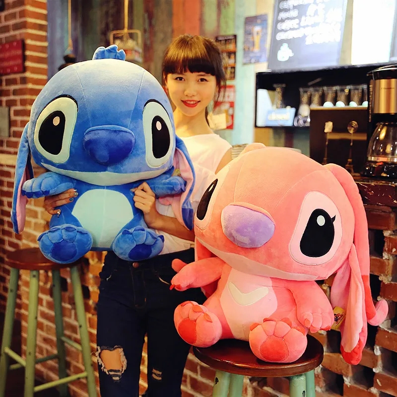 2024 Vente chaude commerce extérieur vente chaude poupées en peluche Stitch, oreillers de dessin animé en ligne populaires, cadeaux de poupée fille en gros