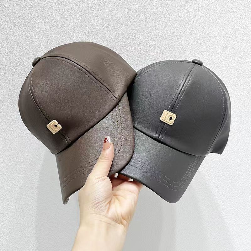 Designer autumn/winter PU leather baseball cap with wide brim hard top large toe duck tongue hat leather versatile internet trendy hat