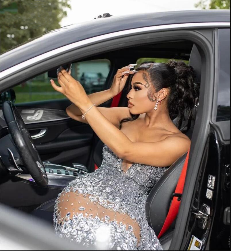 Sparkly Silver Sequins Mermaid Prom Dresses 2024 For Black Girls Sweetheart Crystal Rhinestone Sweep Train Formal Party Luxury Evening Gowns Robes De Bal 0304