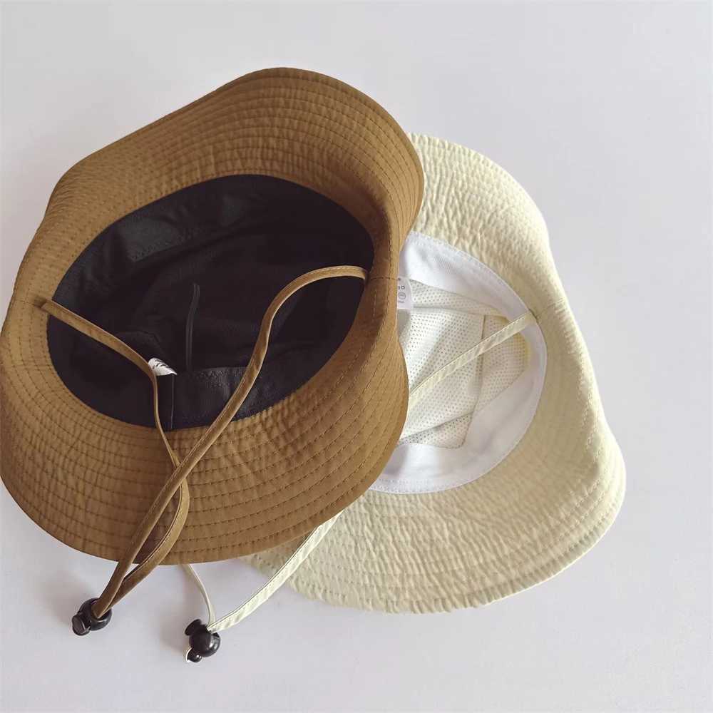 Chapeaux à large bord Chapeaux de seau Nouveau chapeau de seau pour enfants été solide chapeau de soleil chapeau de pêche pour enfants chapeau de soleil visière garçons et filles en plein air mode chapeau de plage 2-6 ans J240305