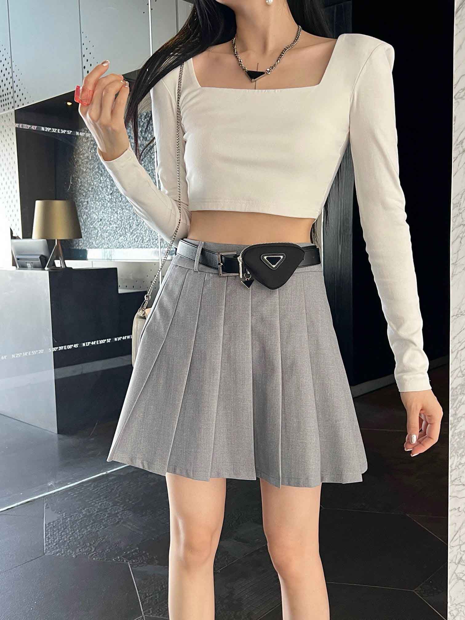 Women Short Dresses Fashion Slim Casual Pattern Silm Brief Dress Designers Classical Designers Womens Clothing Simple 