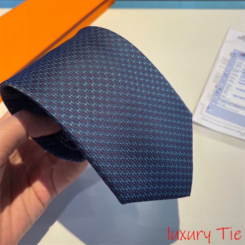 Luxe Mannen Stropdas Maillons Entrelac Designer Stropdassen Zijde Brief Borduren Hand Roll Bowtie 4 Stijl Merk Stropdas Vaderdag Gift3097