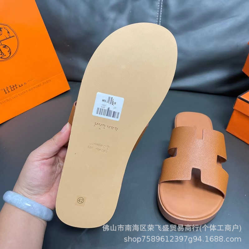 Chinelos de designer de alta versão dos homens chinelos moda praia sapatos para o verão wear respirável e casual flip flop sandálias cn4u