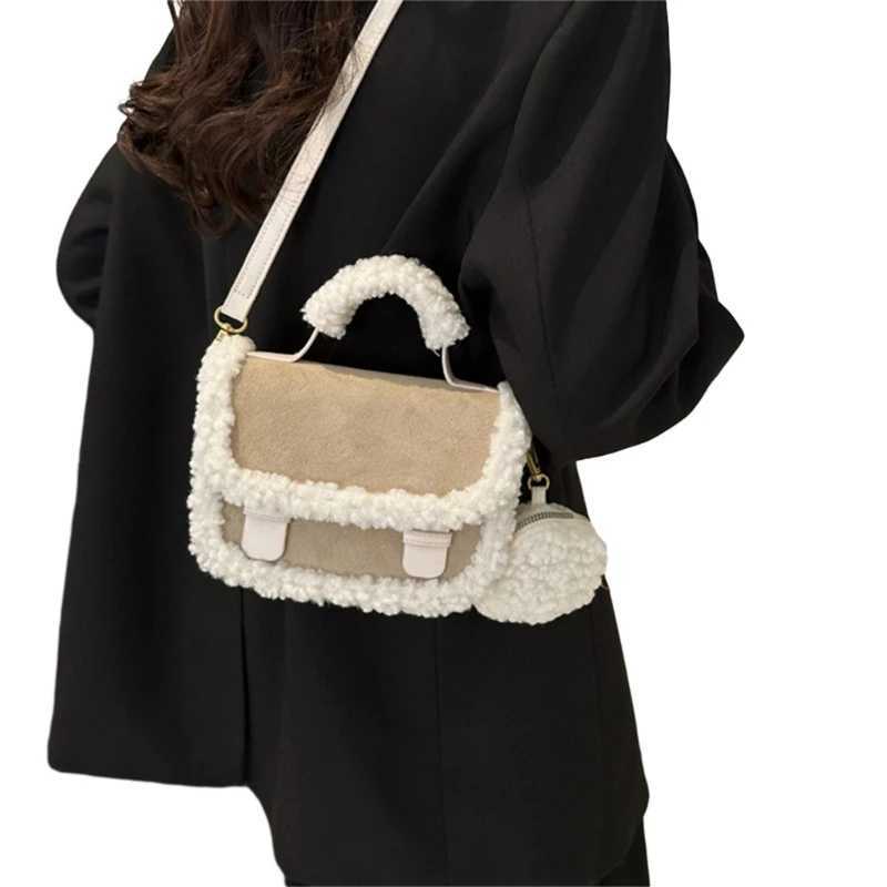 Torby Messenger 2024 Nowa torba crossbody dla dziewcząt torby na ramię Mała kwadratowa torba mody 2403