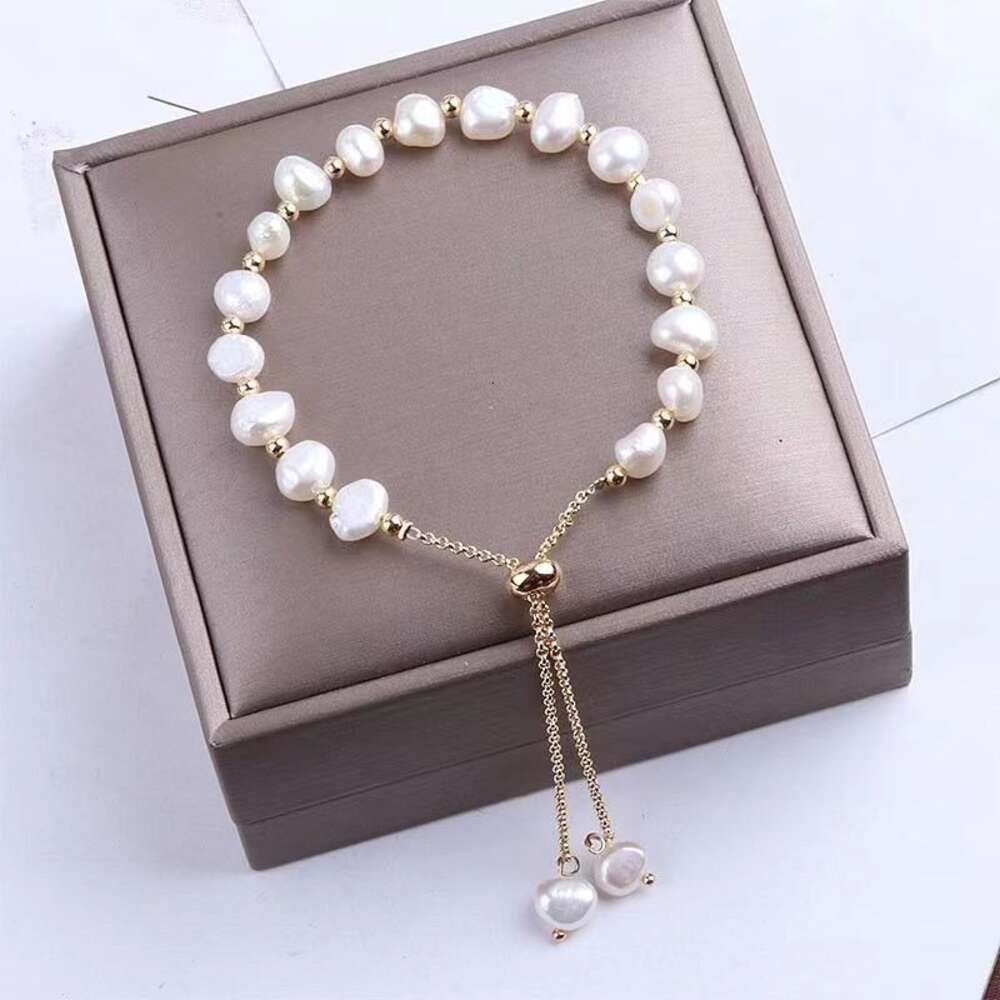 Baroque Alien Pearl Female Instagram Style Small and Popular Design High Grade Hundred Pairs Bracelet Best Friend Bracelet