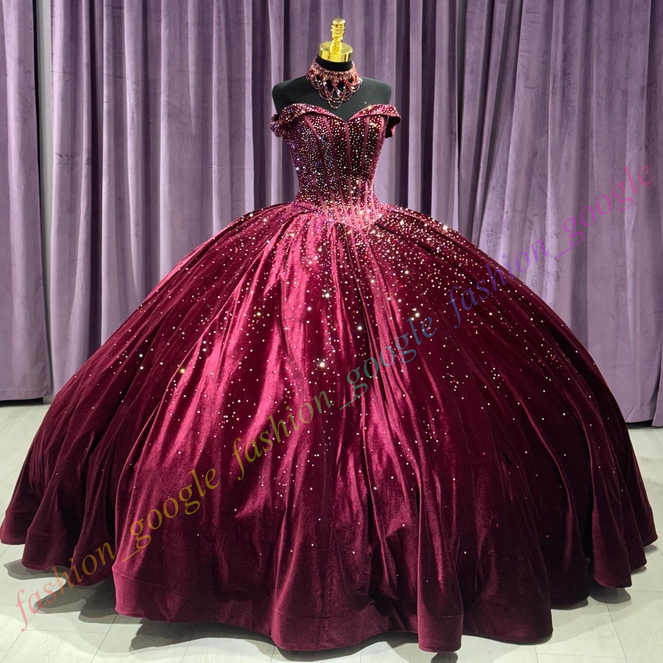 Off-Shoulder Velvet Quinceanera Dress Sparkling Stone Ball Mexican Quince Sweet 15/16 Birthday Party Gown for 15th Girl Drama Winter Formal Prom Gala Detached Sleeve